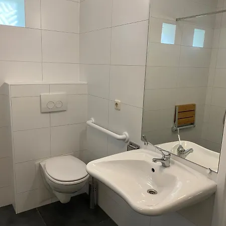 Luxe Familiewoning Veluwe/garderen / Rolstoelgeschikt 度假居 *