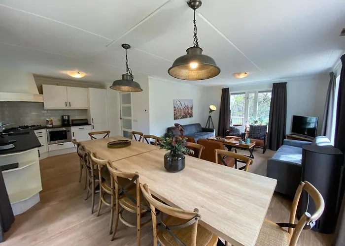 Dom wakacyjny Luxe Familiewoning Veluwe/garderen / Rolstoelgeschikt Garderen